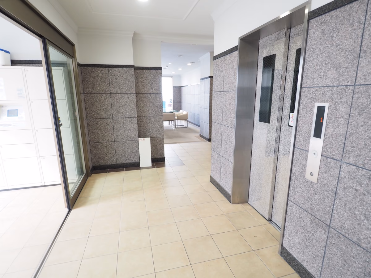 アーバンフラッツ伏見の建物写真