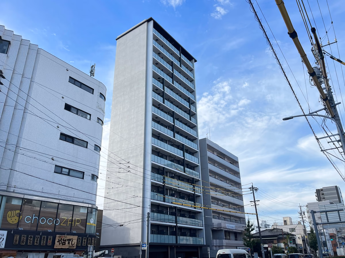 ルネフラッツ庄内通駅前の建物写真