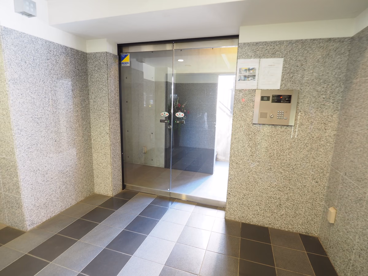 スタジオスクエア泉の建物写真