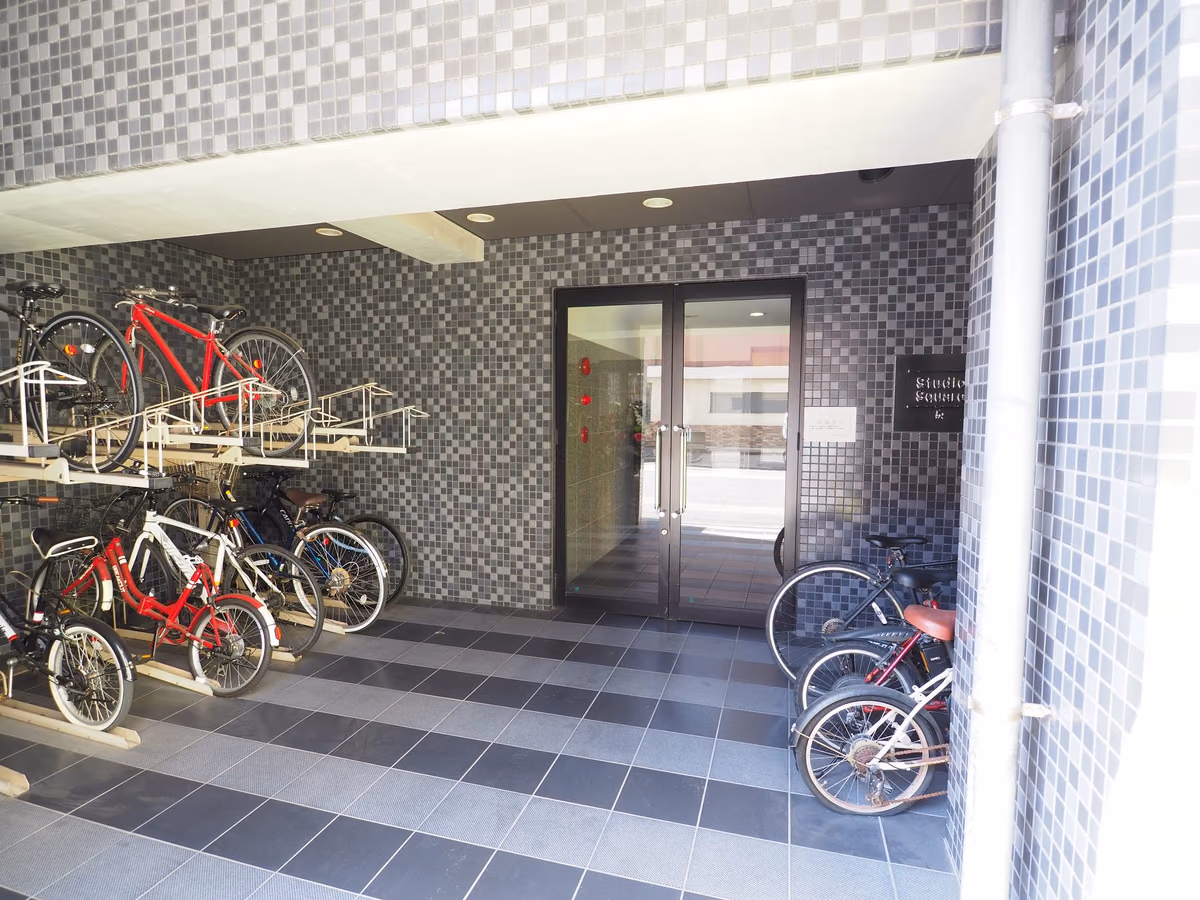 スタジオスクエア泉の建物写真