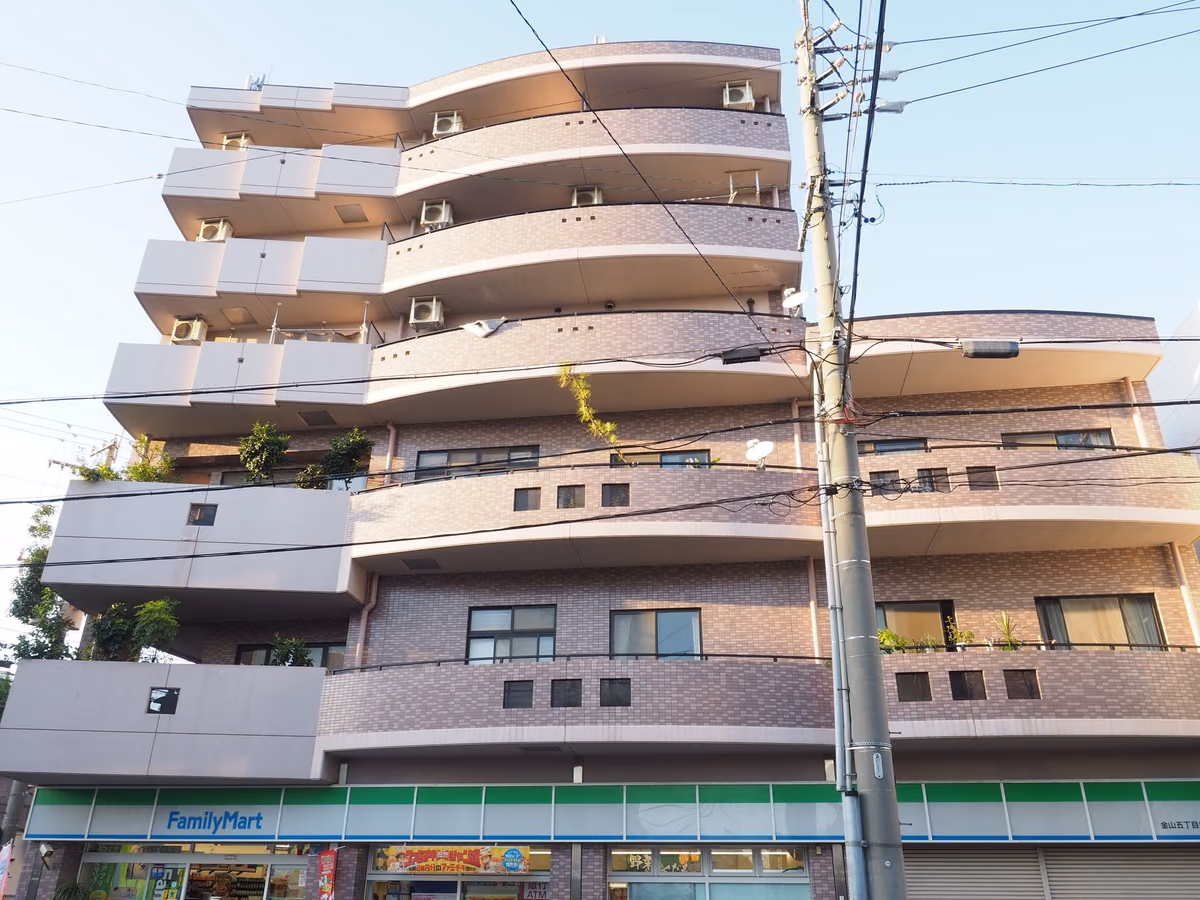 T’s Court Tokuyaの建物写真