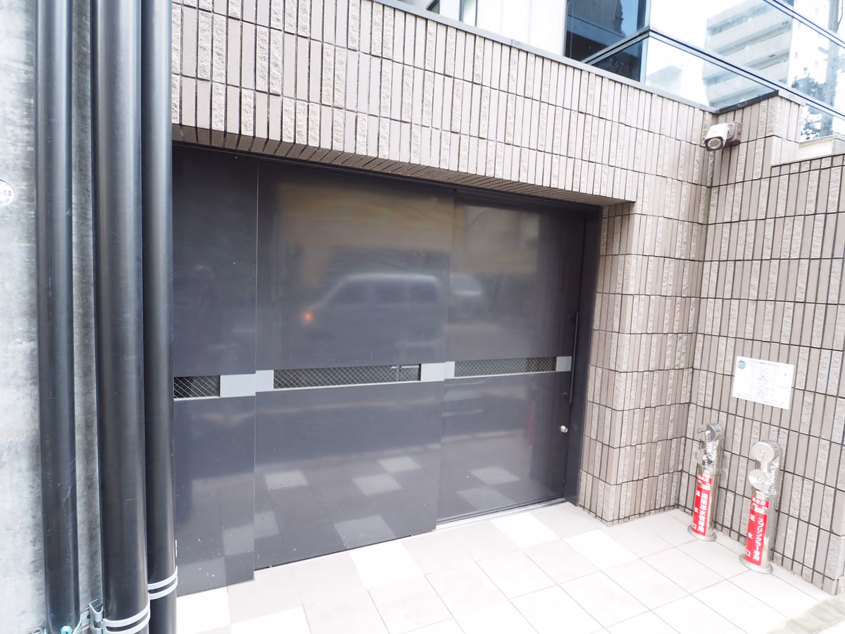 ブランシエスタ泉の建物写真