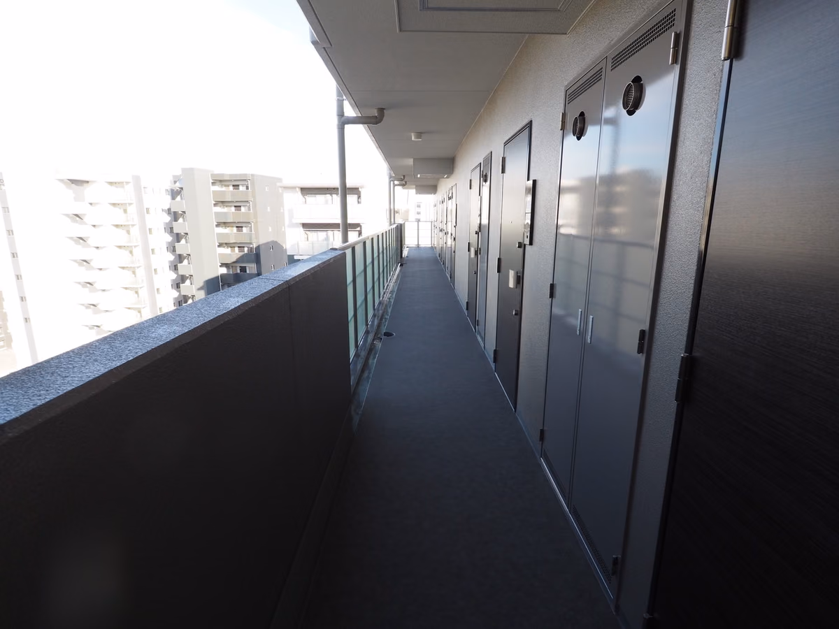 プレサンス上前津エレスタの建物写真