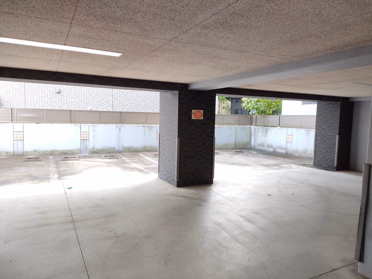 アルフィーレ新栄の建物写真