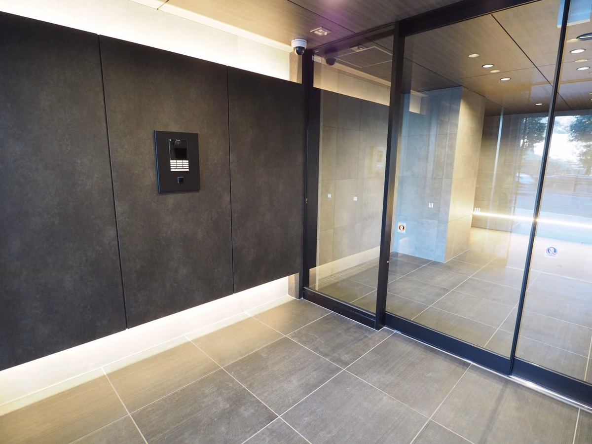 M-Luxe丸の内の建物写真