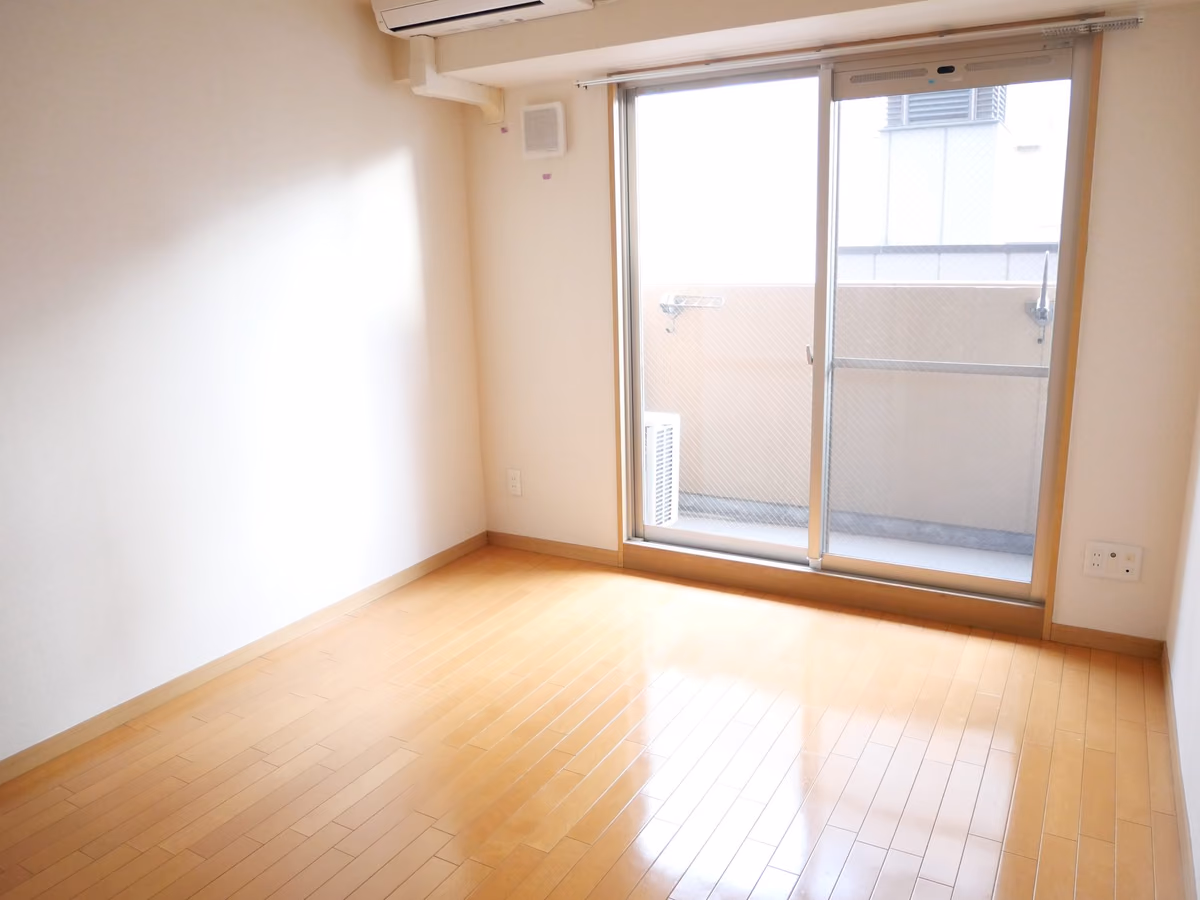 プレサンス名古屋城前 205の室内写真