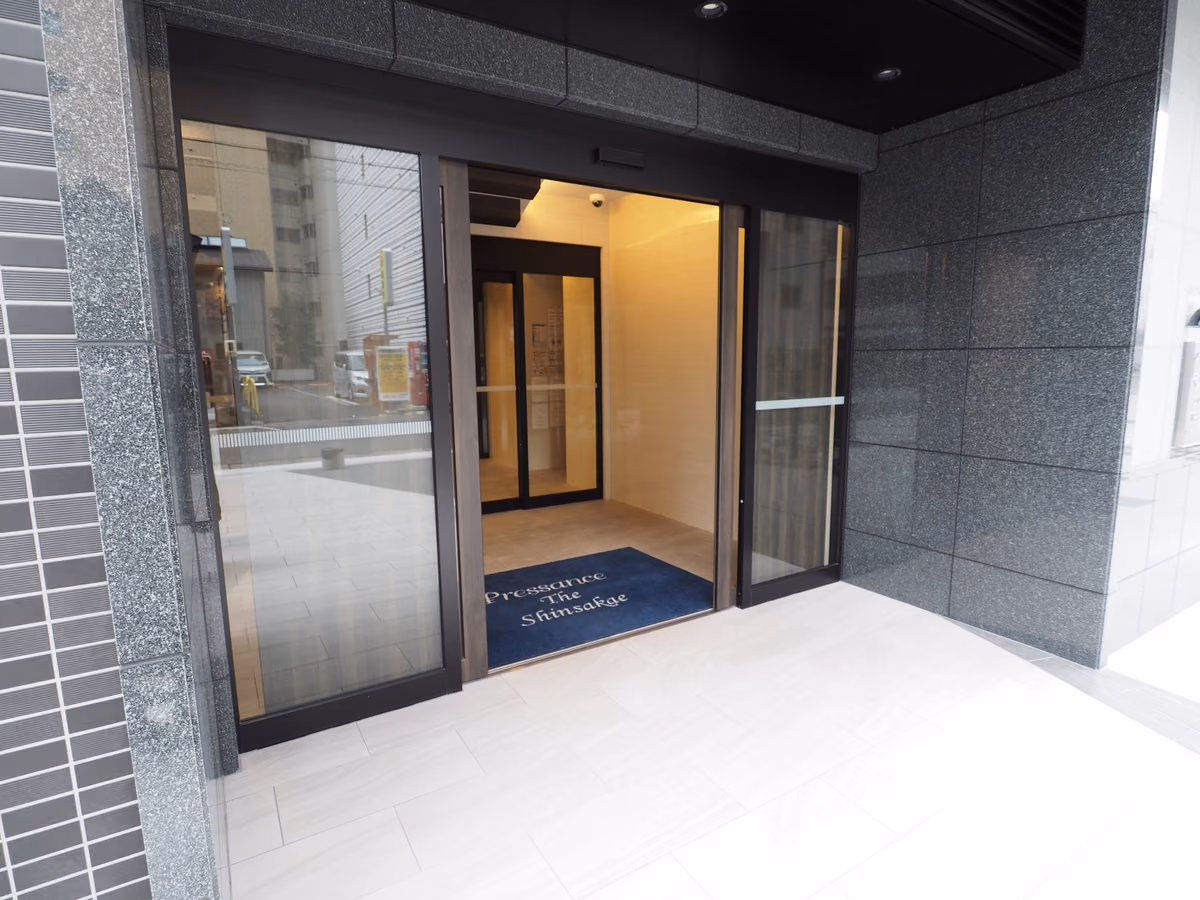 プレサンスTHE新栄の建物写真